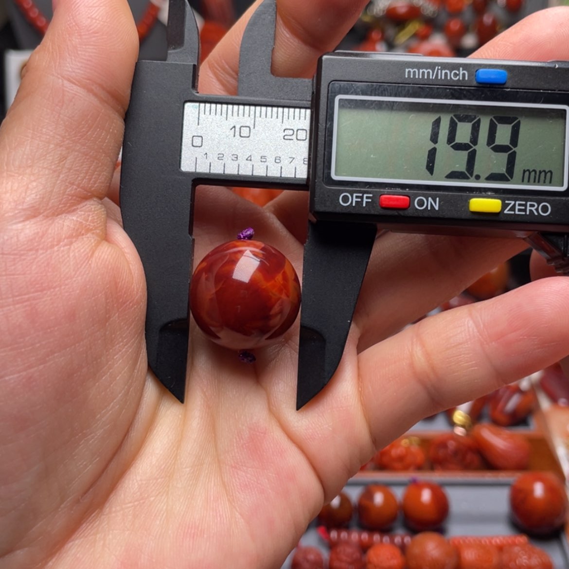 【闪购商品】南红玛瑙19.9圆珠未镶嵌巫*云