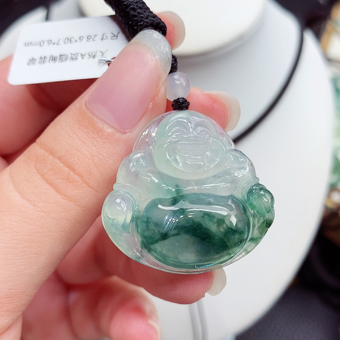 翡翠未镶嵌颈饰翡翠41，28.6/30.7/6