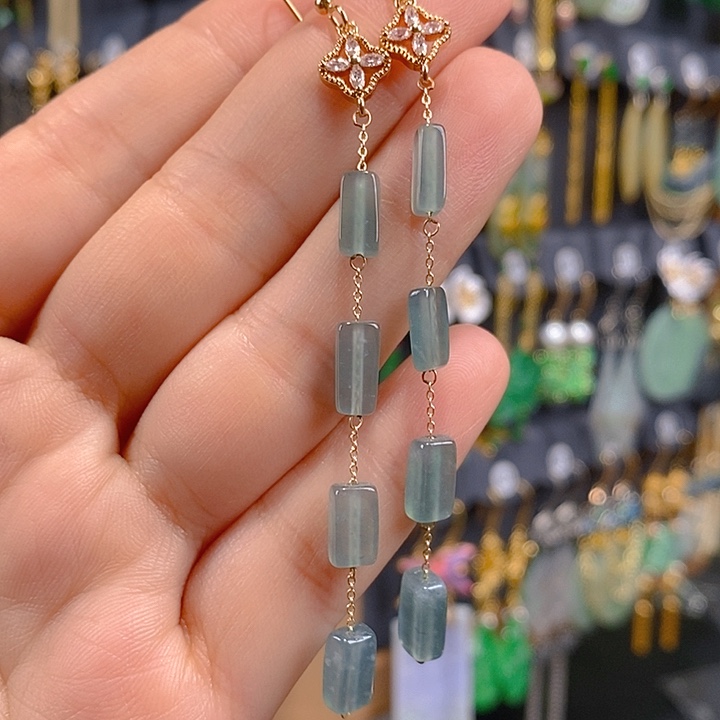 翡翠未镶嵌耳饰翡翠