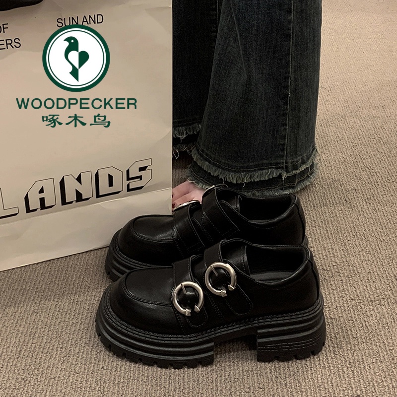 啄木鸟英伦风时尚搭法式粗跟厚底小皮鞋单鞋扣乐福鞋女2025春新款