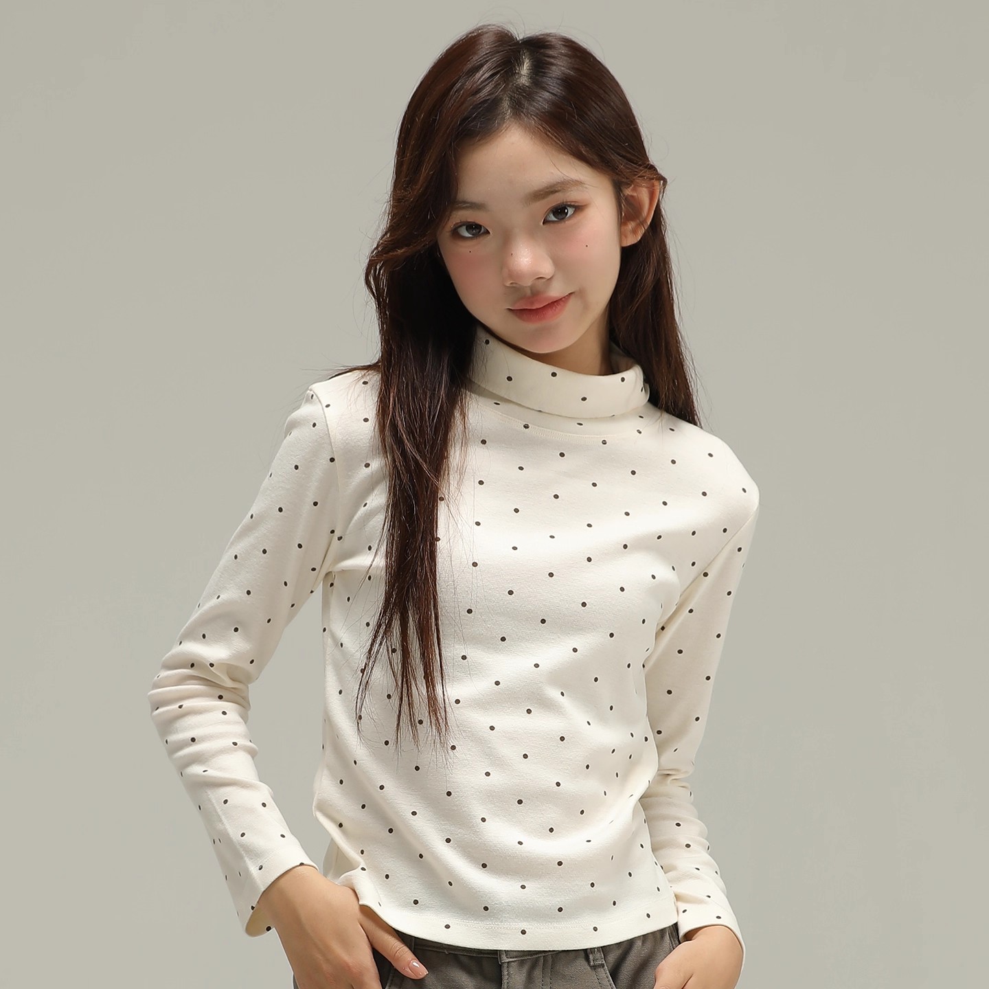 小女森女童秋冬高领打底衫韩系杏色波点长袖内搭儿童修身正肩上衣
