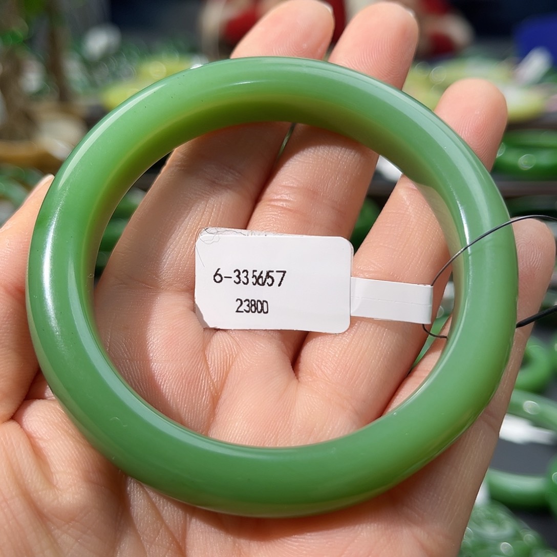 和田玉（碧玉）手镯未镶嵌