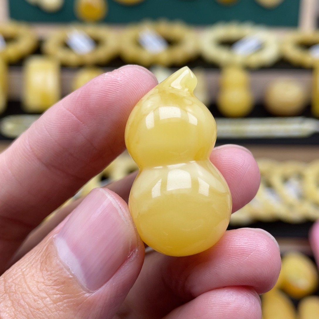 琥珀裸石未镶嵌琥珀蜜蜡