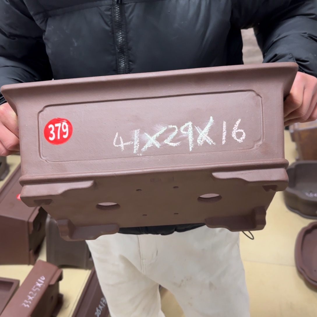 紫砂花盆呜呜呜呜