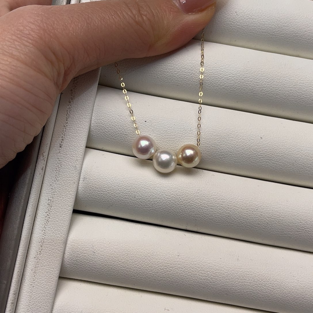 18K金镶嵌海水珍珠项链