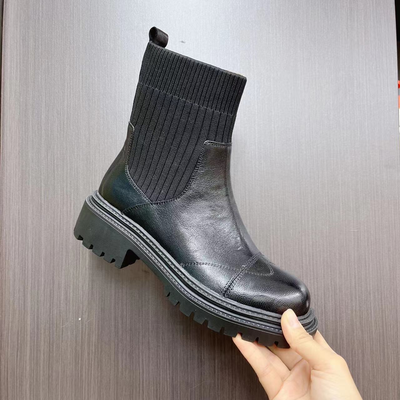 QMS1024-2202  高端冬2023新款厚底低跟圆头马丁靴女士短靴