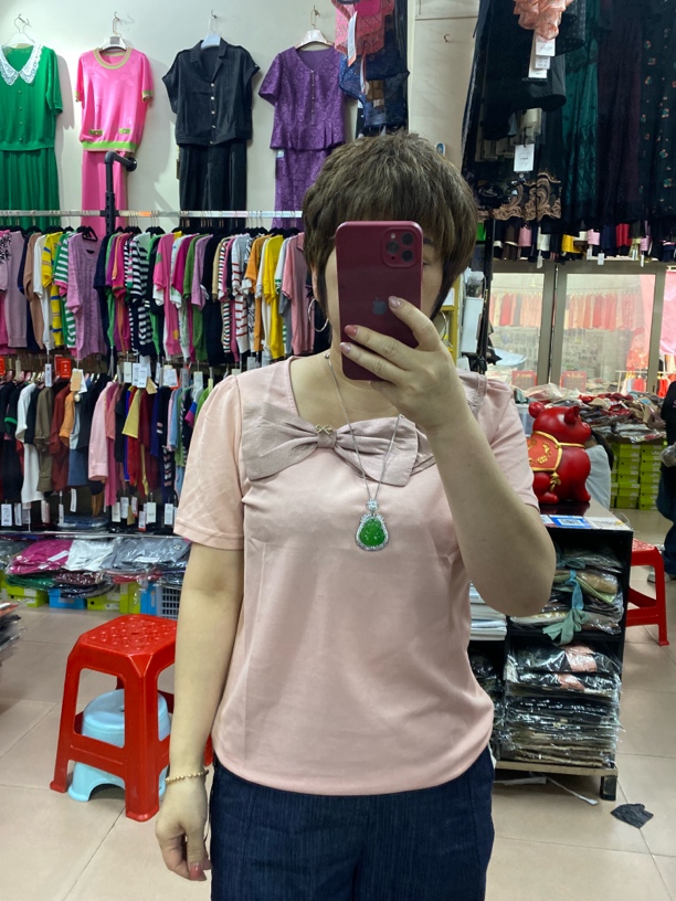 【成田细娜服装】春款上新！蝴蝶结斜领短袖