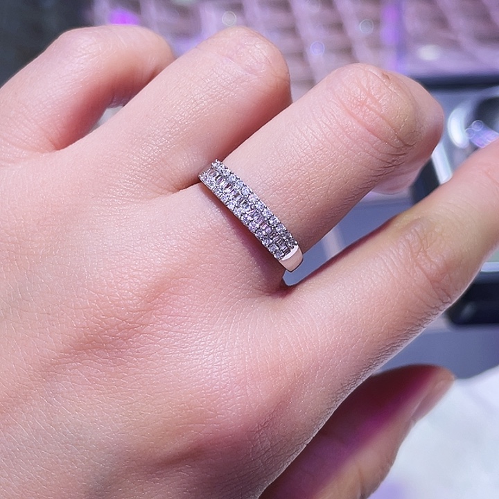 18K金镶嵌戒指/指环钻石星河排戒