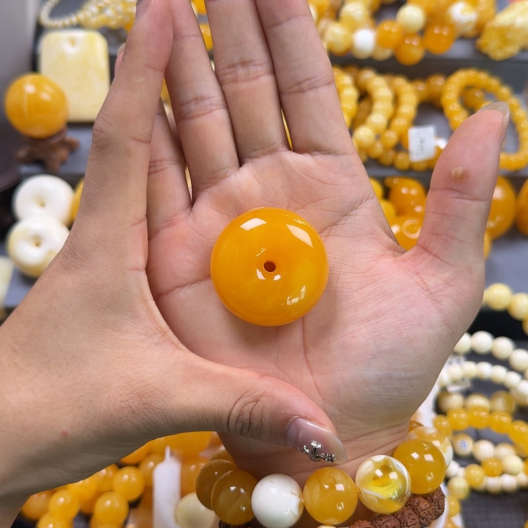 琥珀珠宝奇石未镶嵌平安扣