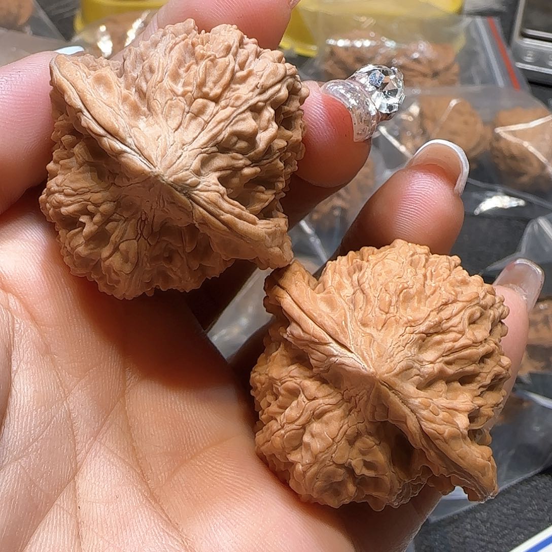 文玩核桃吊坠41➕全品百花山