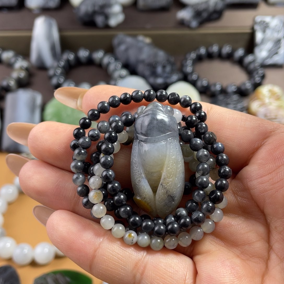 和田玉吊坠(赠链)未镶嵌