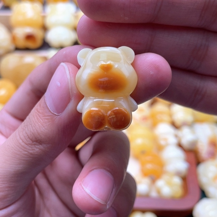 小***"琥珀未镶嵌裸石蜜蜡