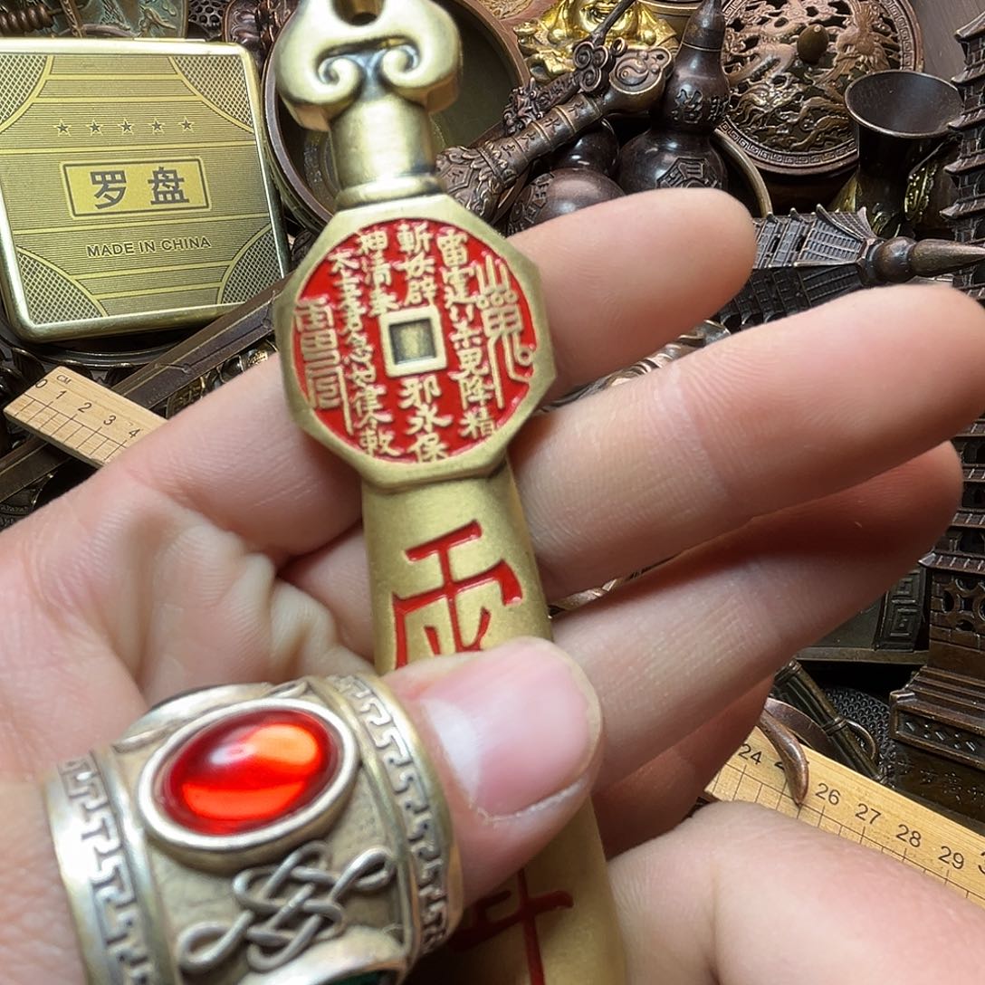 精美铜器收藏品等