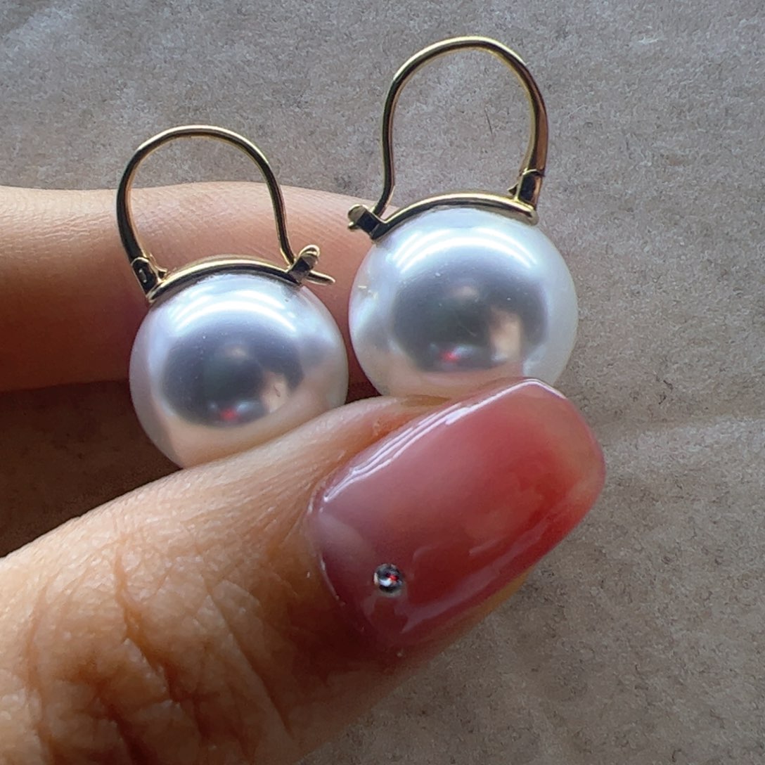 18K金镶嵌淡水珍珠耳饰