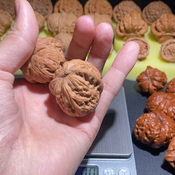 文玩核桃把件平谷元宝