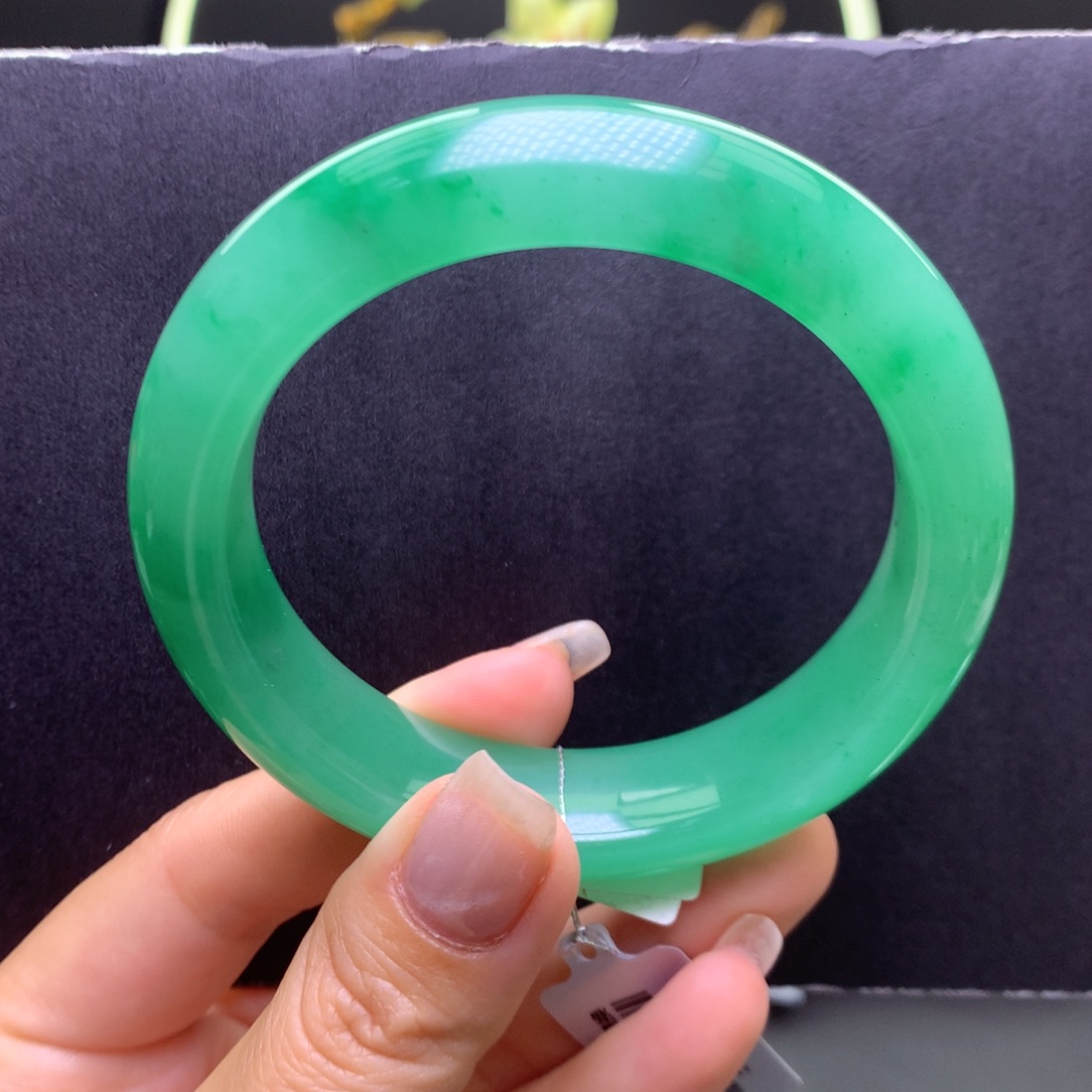 石英质玉手镯未镶嵌55 56圈口