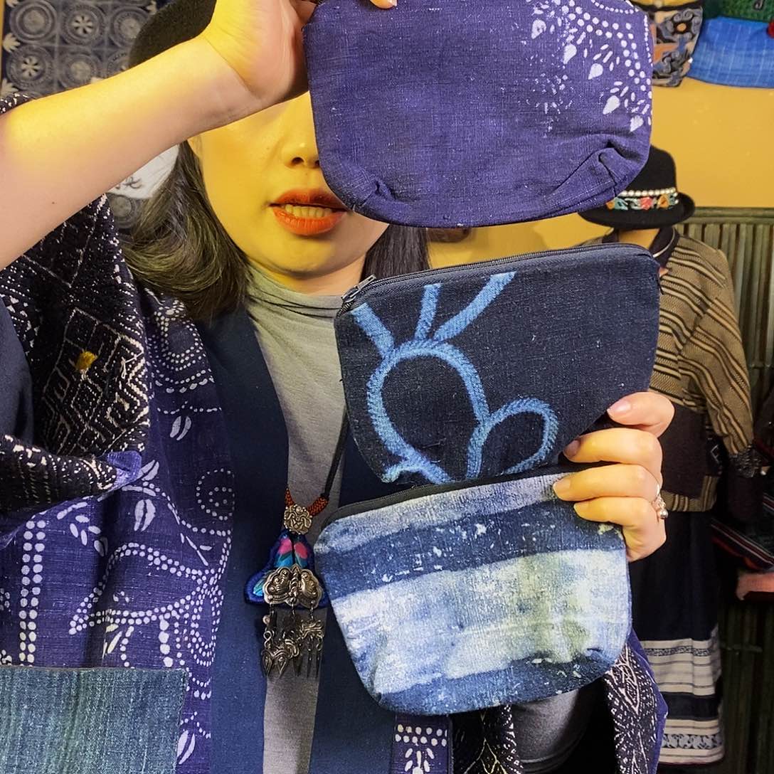 织绣手工制作零钱袋