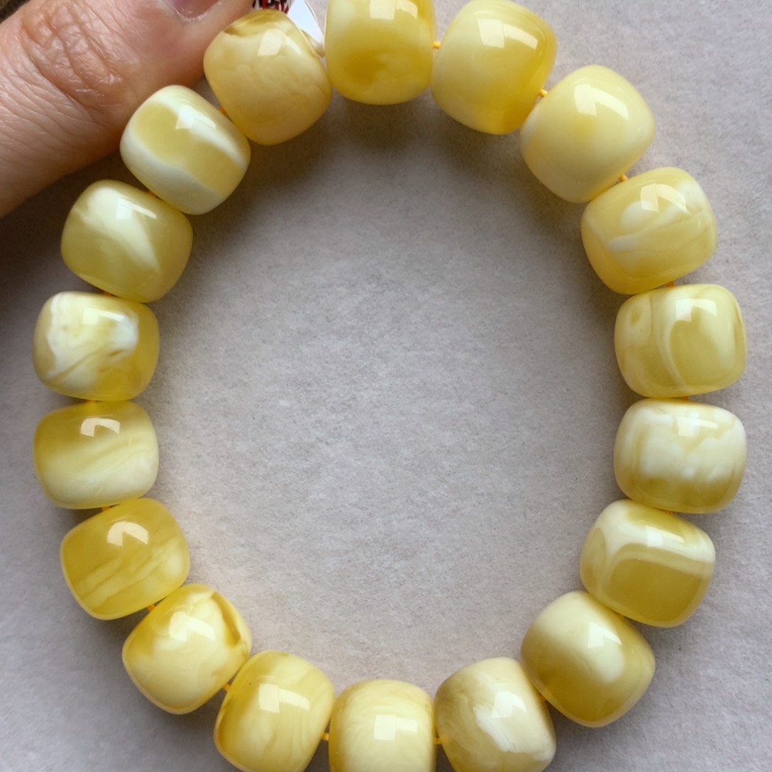 蜜蜡珠宝奇石未镶嵌