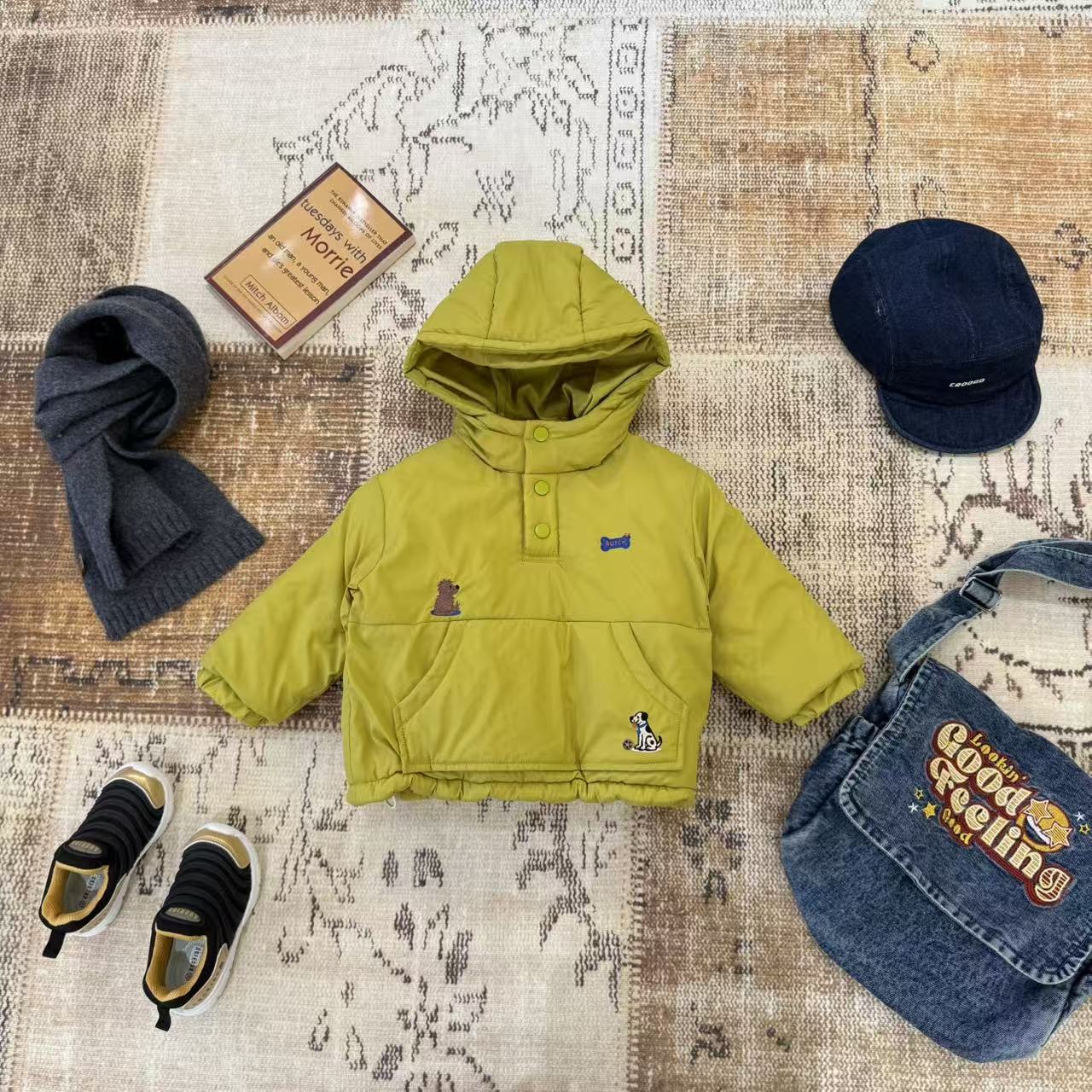 儿童秋冬卡通刺绣小动物加棉加厚帽衫H2765