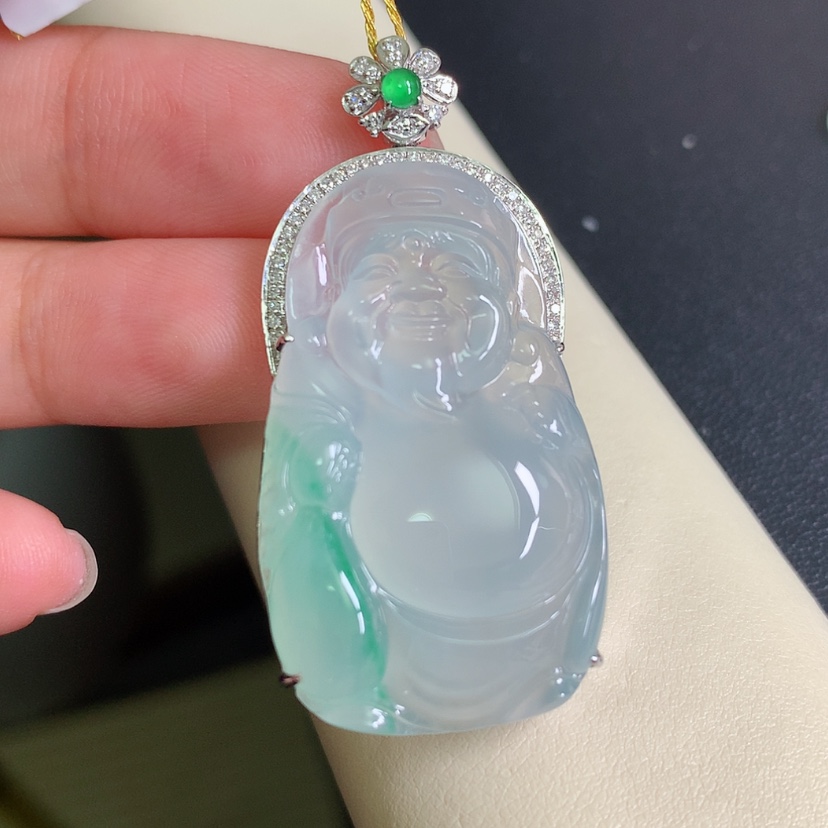 【闪购商品】翡翠颈饰18K金镶嵌财神