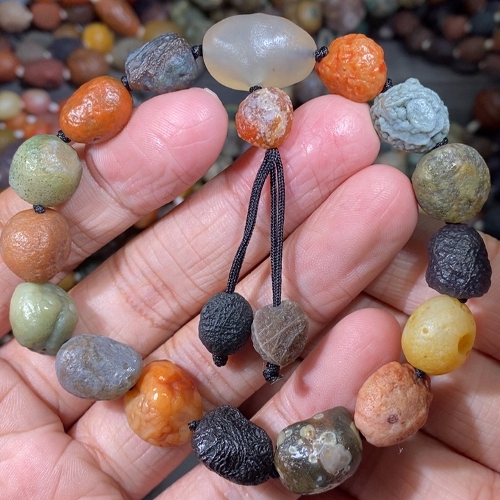 未镶嵌玛瑙/玉髓珠宝奇石