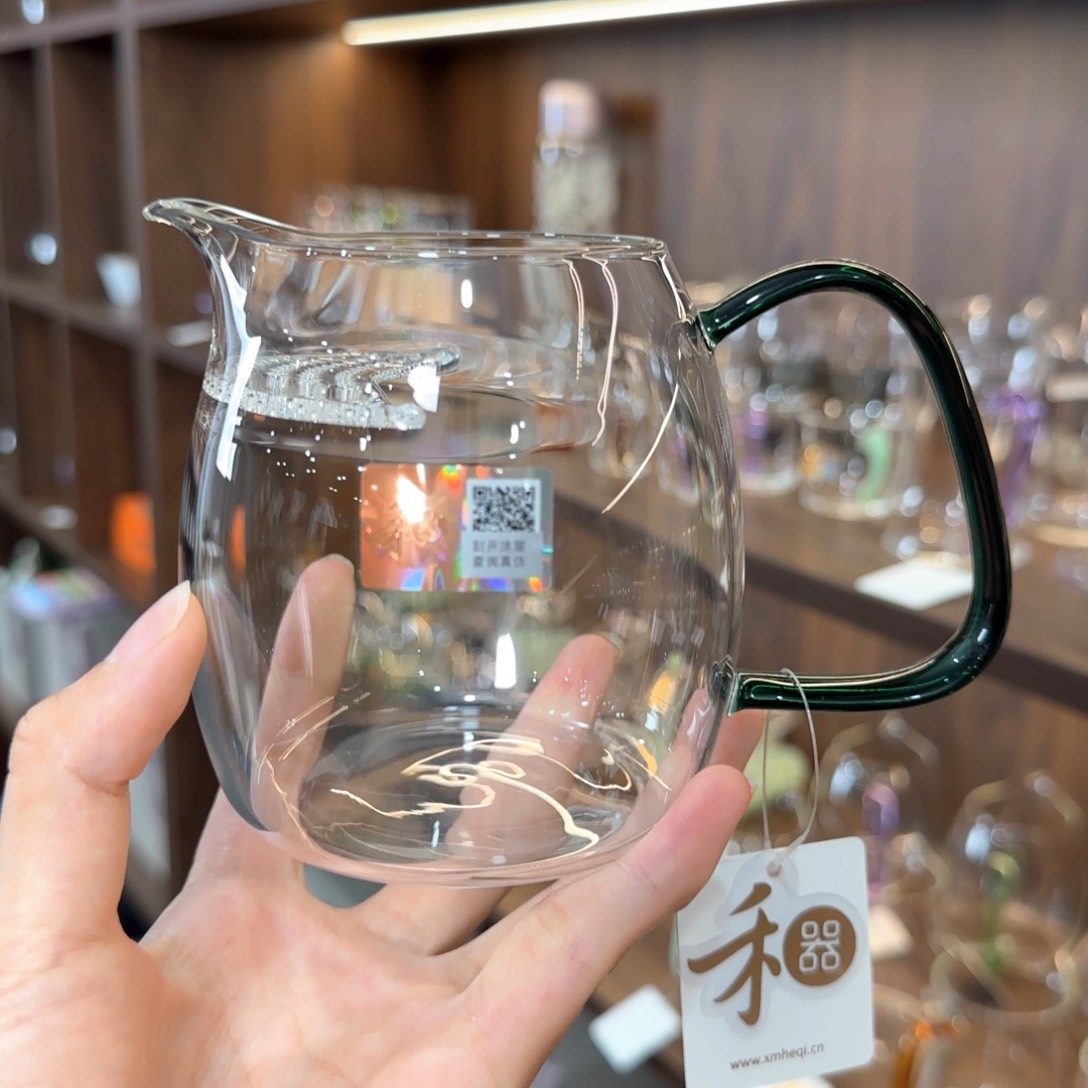 泰然月牙墨绿色。。。