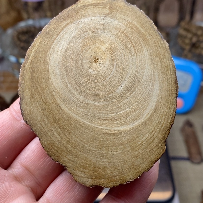 【闪购商品】沉香沉香碎屑马泥涝