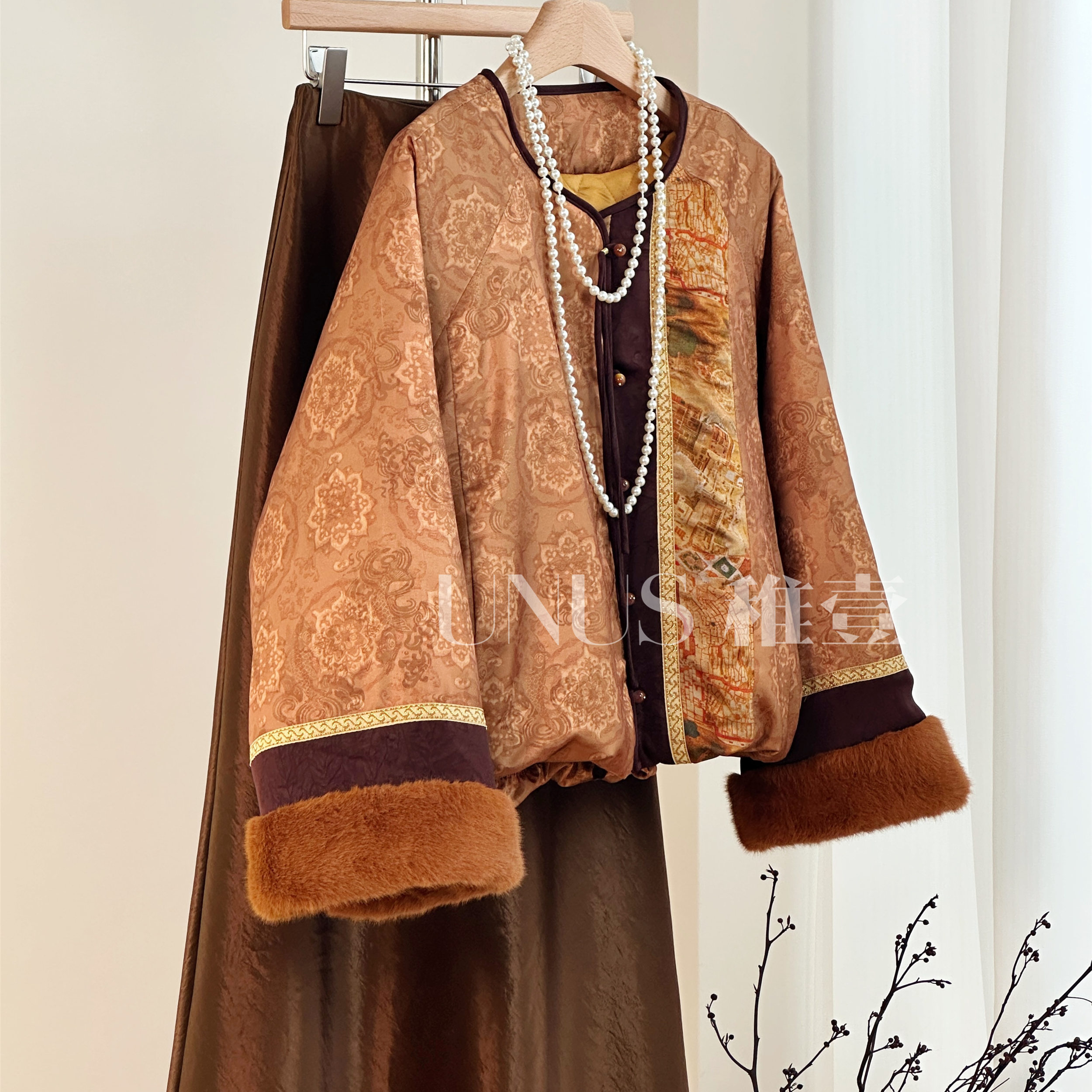 UNUS稚壹大气高贵新中式水貂环保毛棉服冬季重工短款保暖外套国风