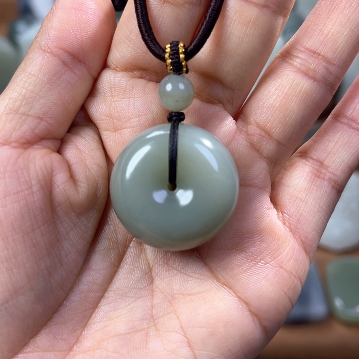 和田玉挂件未镶嵌双**子