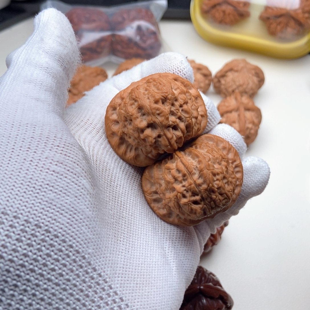 文玩核桃把件天****L血麒麟