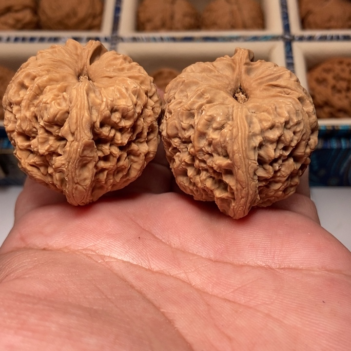 文玩核桃把件?*南疆石