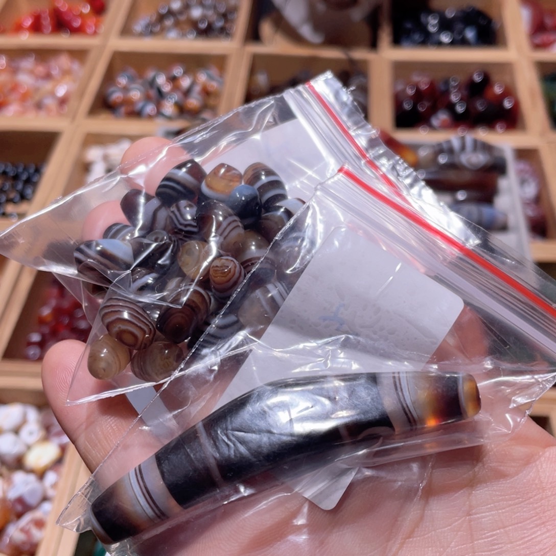 玛瑙/玉髓未镶嵌珠宝半成品