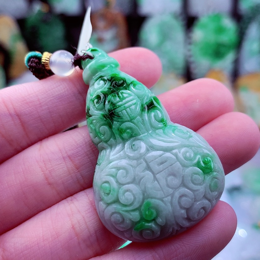 【闪购商品】翡翠颈饰未镶嵌天然