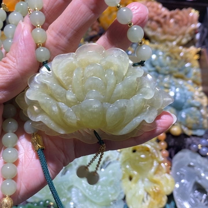 岫玉岫玉吊坠未镶嵌