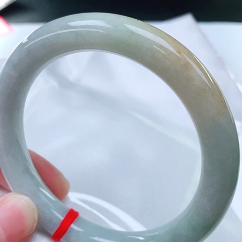 翡翠手镯未镶嵌翡翠手镯未镶嵌