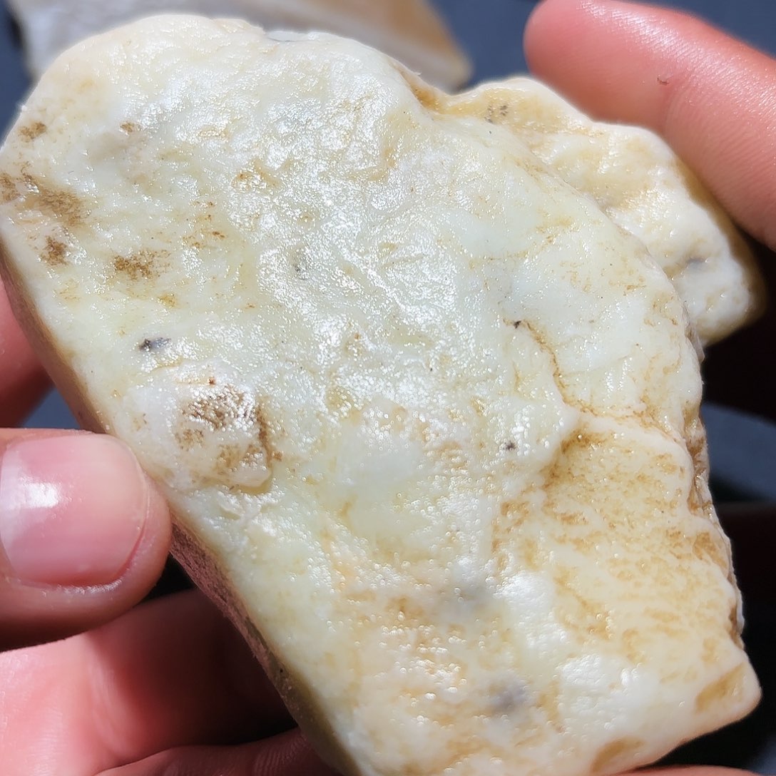 和田玉未镶嵌珠宝奇石