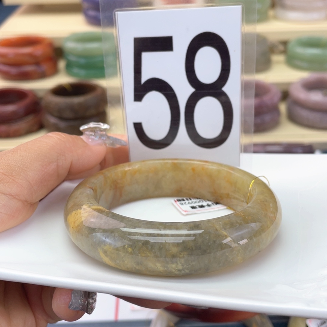 石英质玉未镶嵌手镯