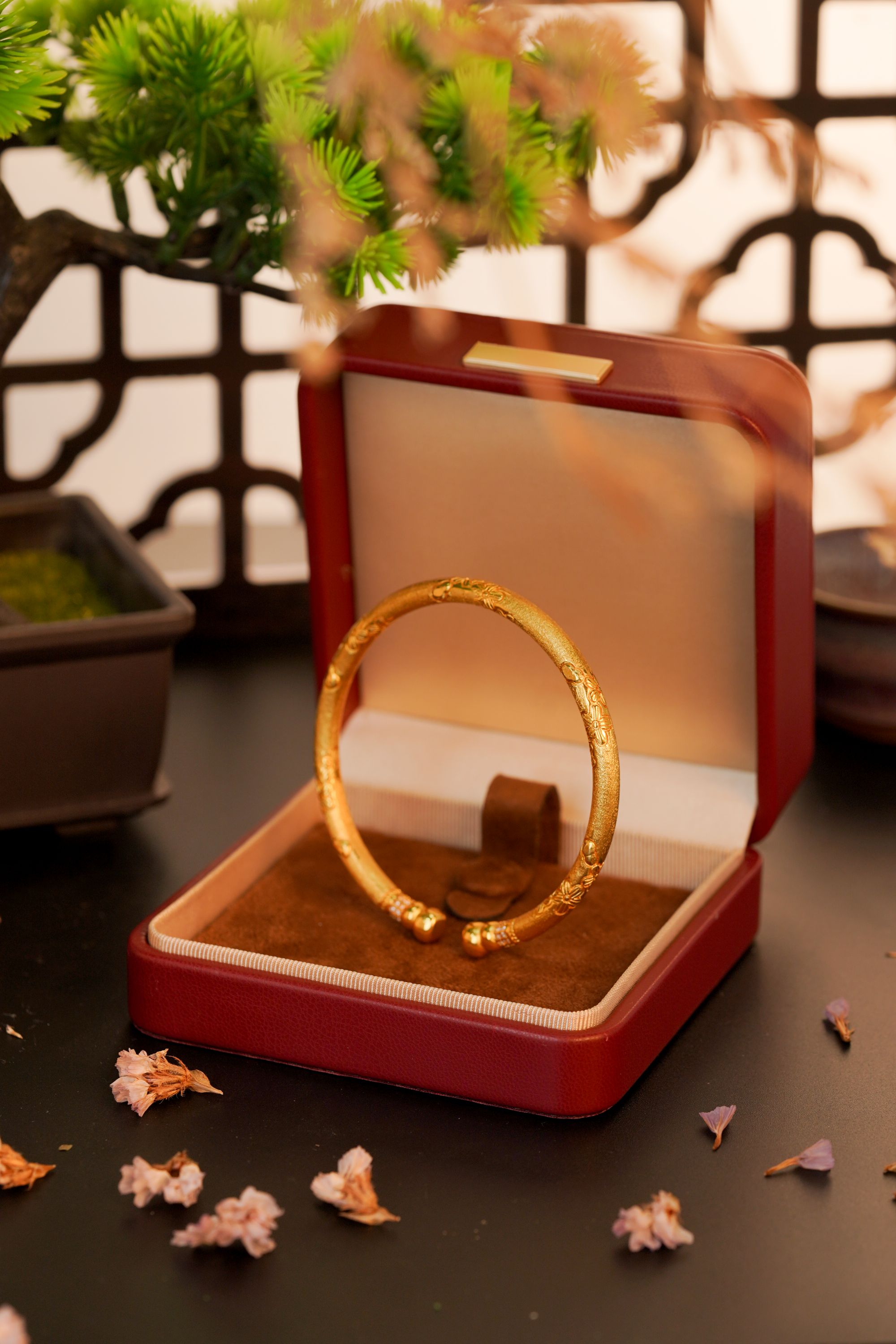 Montagut/梦特娇 铜合金手镯 樱花拉丝葫芦时尚百搭气质开口手镯D