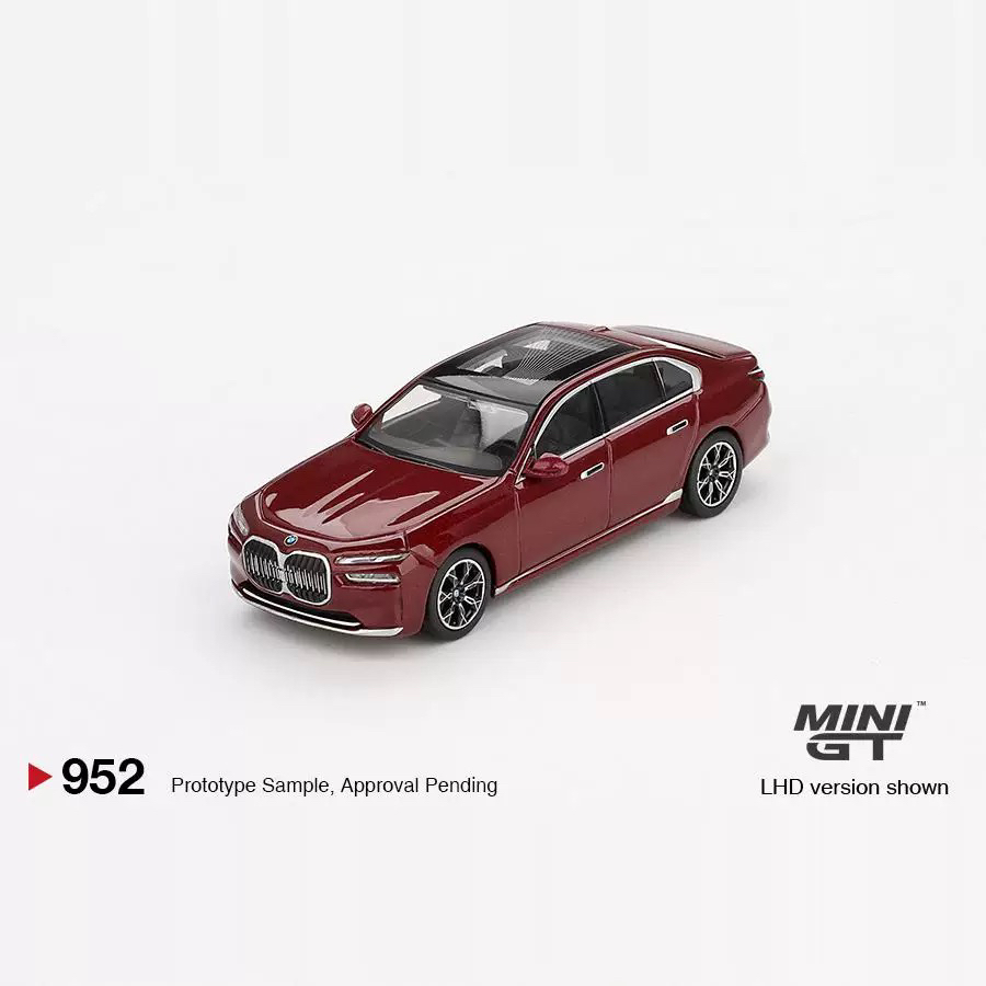 MINI GT 1:64新款BMW宝马i7 xDrive 60新7系 红色TSM合金汽车模型