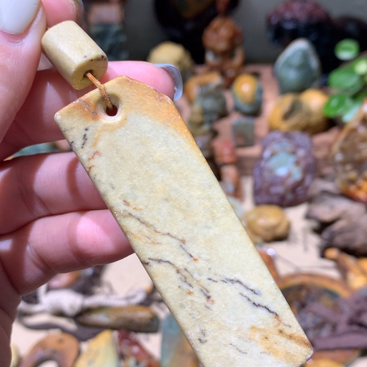 岫岩河磨玉（透闪石质玉）手把件未镶嵌