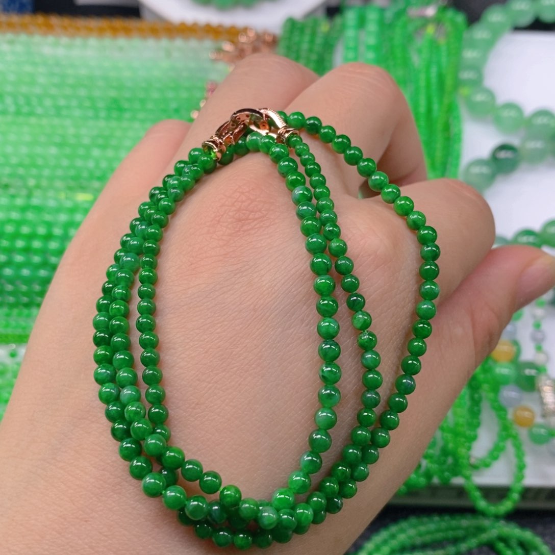 翡翠颈饰未镶嵌缅甸天然翡翠辣阳绿塔链3.2，3.9m' m