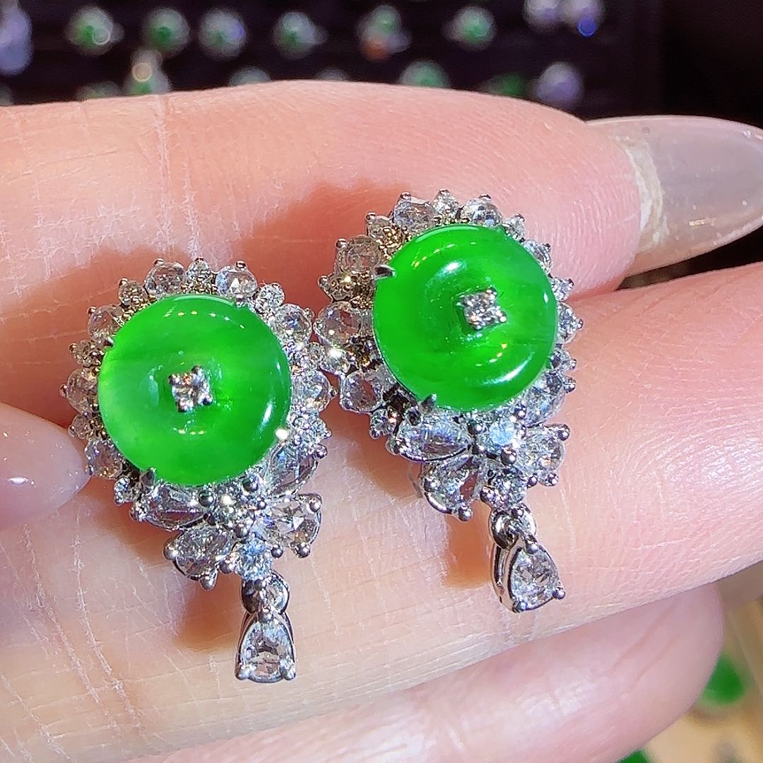 翡翠耳饰18K金镶嵌一