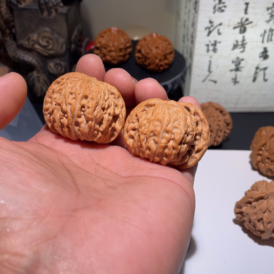 文玩核桃吊坠小****学磨盘