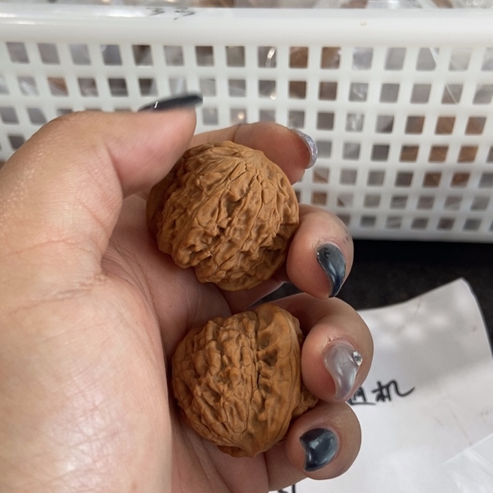 吊坠文玩核桃红豆