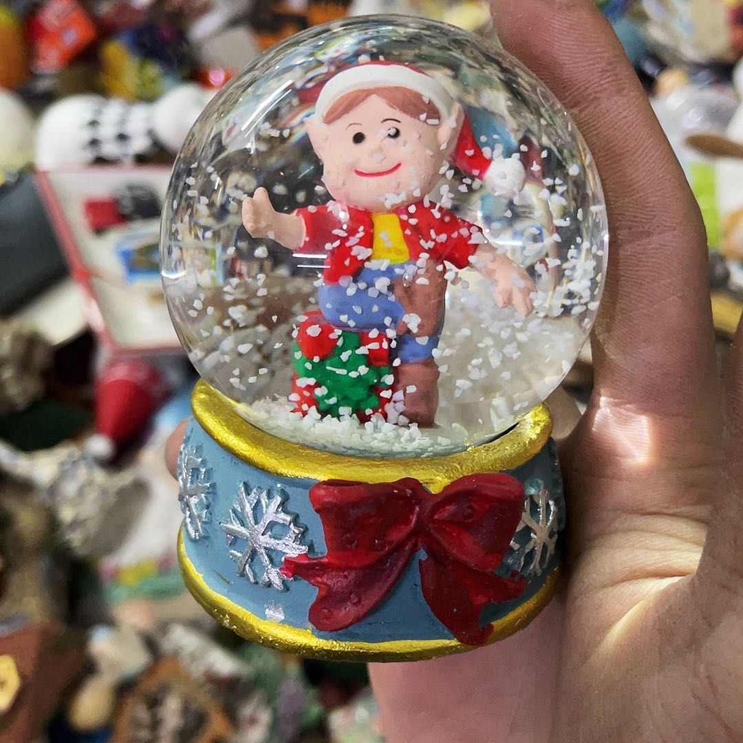 摆件     微瑕。        