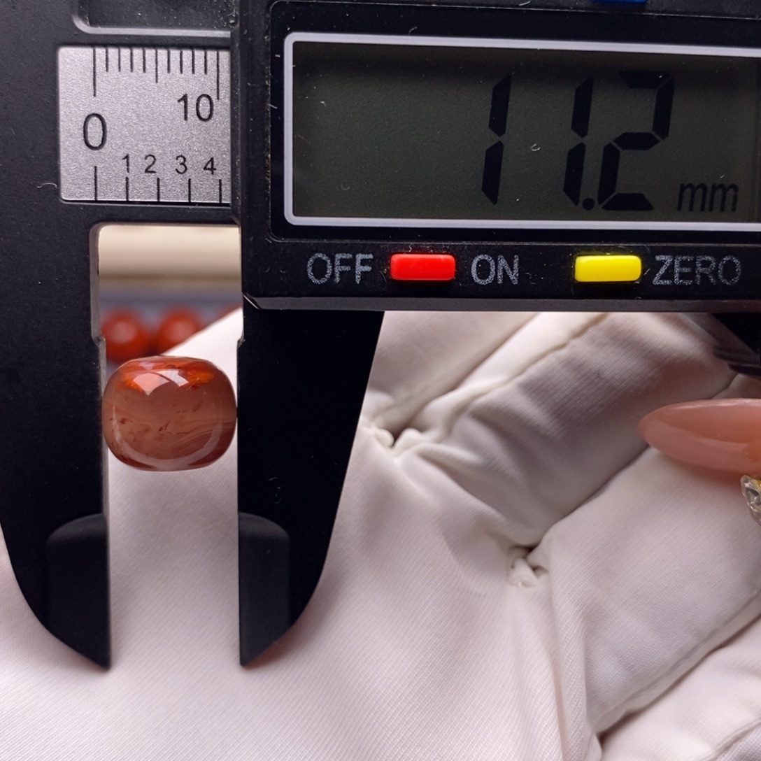 南红玛瑙未镶嵌配饰