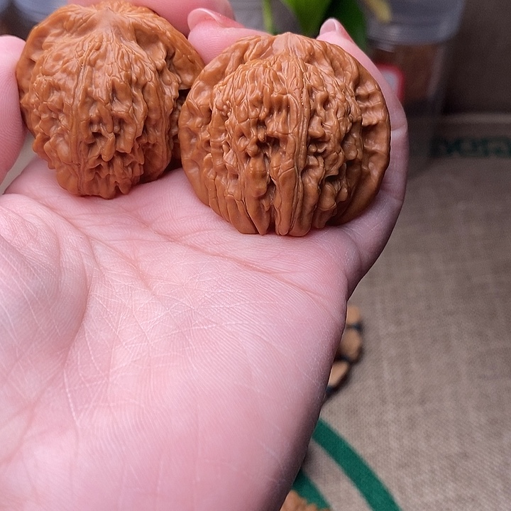 文玩核桃吊坠四座楼