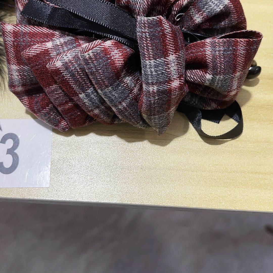 皮质铁合金蝴蝶结发夹