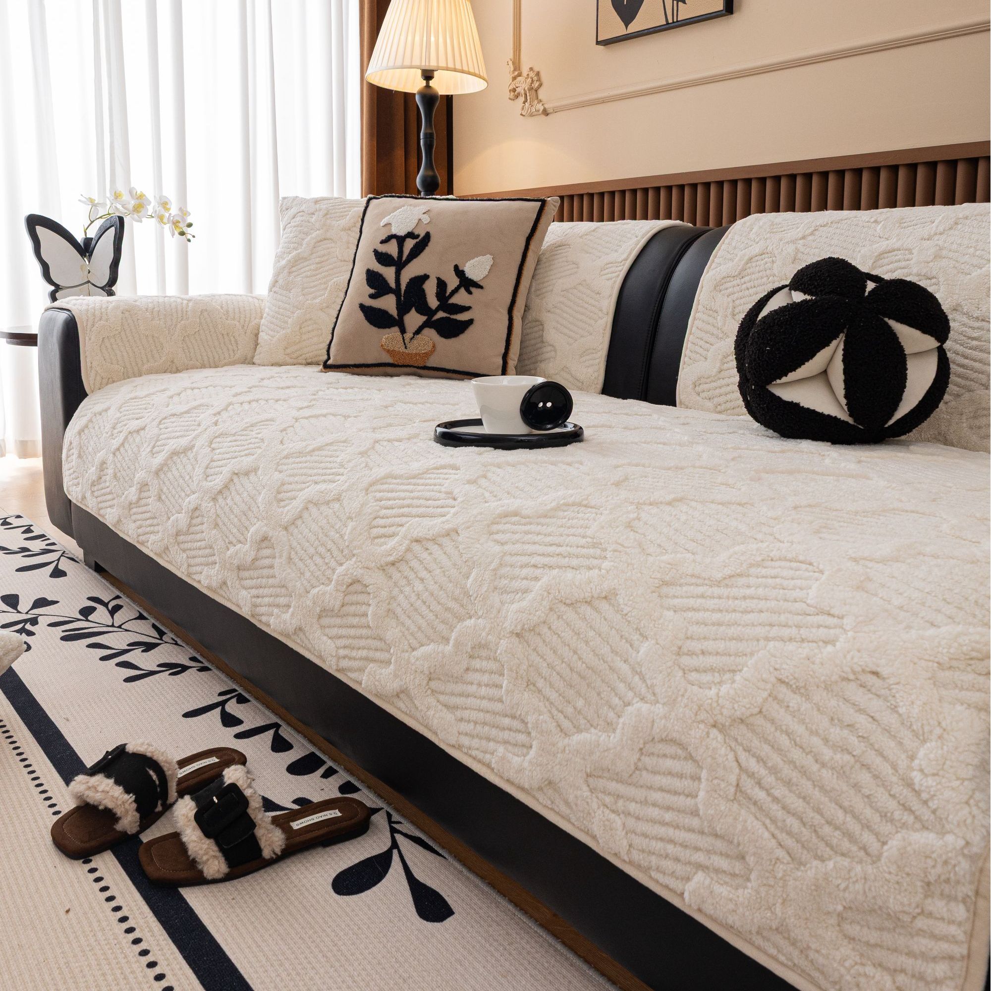 法式奶油风加厚毛绒高档舒棉绒沙发垫秋冬保暖防滑直排皮沙发套罩