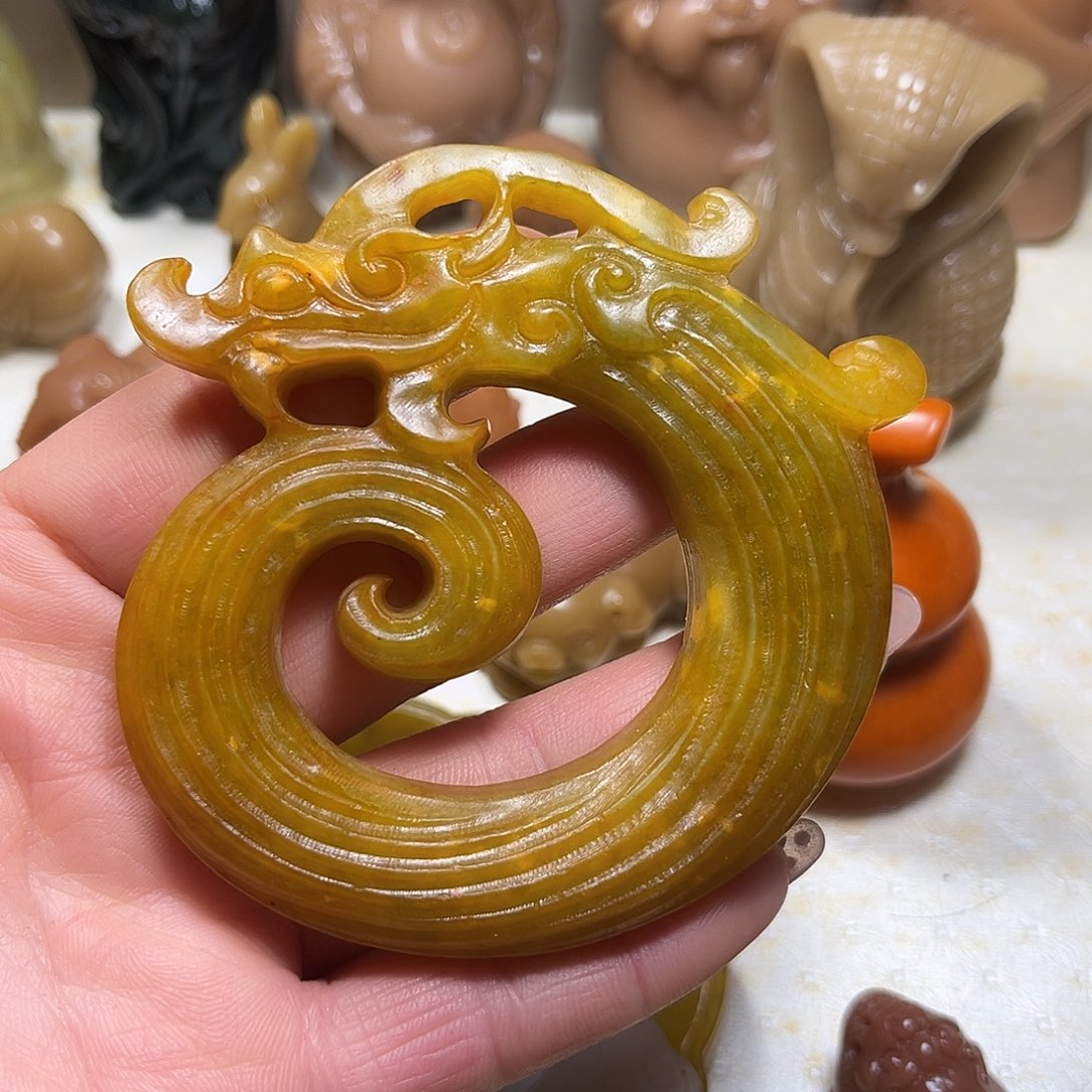 白玉菩提吊坠白玉菩提吊坠